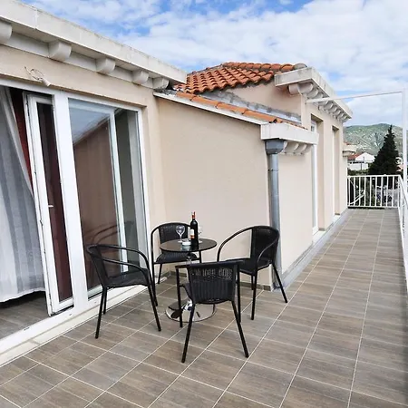 Fiorenini Apartamento