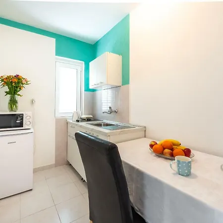 Fiorenini Apartman Mlini