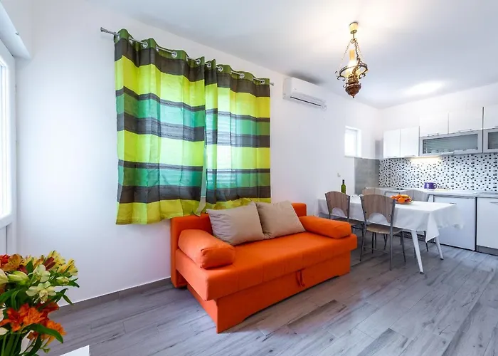 Fiorenini مْليني