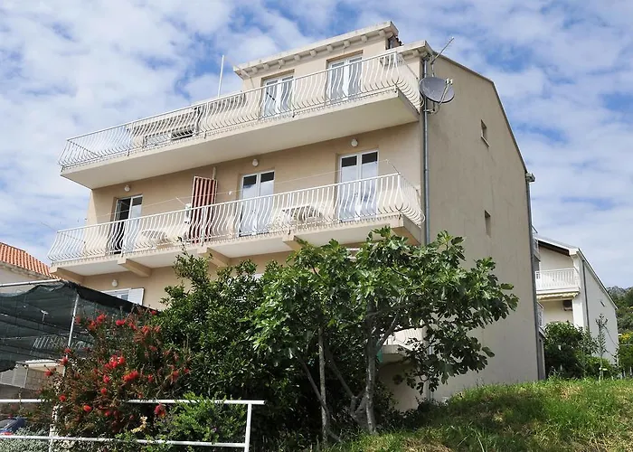 Fiorenini Apartman Mlini